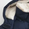 Allwetter-Daunenjacke mit Kunstfellfutter