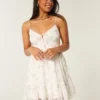 Asymmetrisches Chiffon-Minikleid