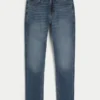 Athletische Skinny-Jeans in mittlerer Waschung
