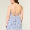 Babydoll-Minikleid mit V-Ausschnitt und Rüschen