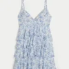 Babydoll-Minikleid mit V-Ausschnitt und Rüschen