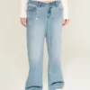 Baggy-Jeans mit niedriger Leibhöhe, heller Waschung und Kettenstickerei