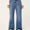 Baggy-Jeans mit niedriger Leibhöhe und dunkler Waschung