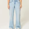 Baggy-Jeans mit niedriger Leibhöhe und heller Waschung