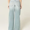 Baggy-Jeans mit niedriger Leibhöhe und heller Waschung