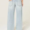 Baggy-Jeans mit niedriger Leibhöhe und heller Waschung