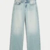 Baggy-Jeans mit niedriger Leibhöhe und heller Waschung
