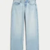 Baggy-Jeans mit niedriger Leibhöhe und heller Waschung