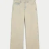 Baggy-Jeans mit niedriger Leibhöhe und heller Waschung