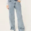 Baggy-Jeans mit niedriger Leibhöhe und mittlerer Waschung