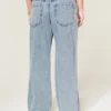 Baggy-Jeans mit niedriger Leibhöhe und mittlerer Waschung