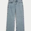 Baggy-Jeans mit niedriger Leibhöhe und mittlerer Waschung