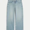 Baggy-Jeans mit niedriger Leibhöhe und Used-Look