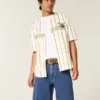 Baggy-Jeansshorts in mittlerer Waschung