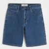 Baggy-Jeansshorts in mittlerer Waschung