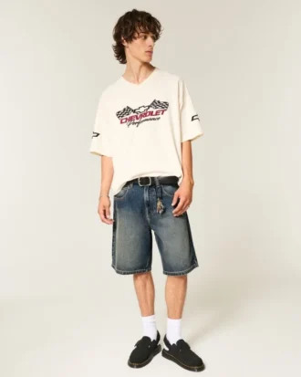 Baggy-Jeansshorts mit Schlangengrafik