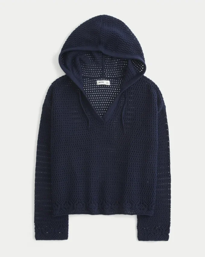 Beachy-Pullover mit Kapuze und V-Ausschnitt im Häkelstil