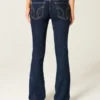 Bootcut-Jeans mit niedriger Leibhöhe und dunkler Waschung