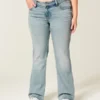 Bootcut-Jeans mit niedriger Leibhöhe und heller Waschung