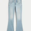 Bootcut-Jeans mit niedriger Leibhöhe und heller Waschung