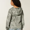 Einfach zu verschließender Camouflage-Hoodie