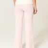 Faltbund-Strickhose mit ausgestelltem Bein