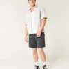 Fleece-Shorts mit Icon-Motiv, Länge über dem Knie
