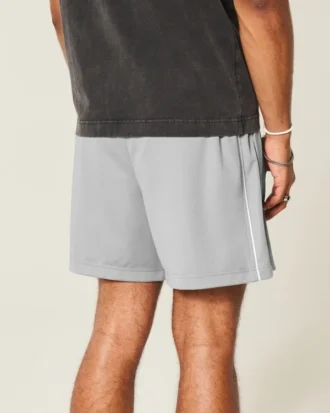 Fußballshorts aus Strick mit Logo, mittellang