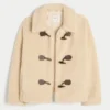 Gemütliche Jacke mit Knebelverschluss