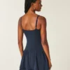 Gestaffeltes Strick-Minikleid