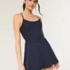 Gilly Hicks Active Kleid mit Riemchen am Rücken