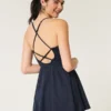 Gilly Hicks Active Kleid mit Riemchen am Rücken