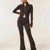 Gilly Hicks Active Recharge Bootcut-Leggings