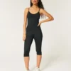 Gilly Hicks Active Recharge Capri-Hose