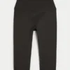 Gilly Hicks Active Recharge Capri-Hose