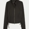 Gilly Hicks Active Recharge Jacke mit seitlichem Bindegürtel und Reißverschluss