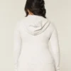 Gilly Hicks Sweatshirt mit Reißverschluss und Kapuze Gilly Hicks Sweatshirt mit Reißverschluss und Kapuze
