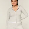 Gilly Hicks Sweatshirt mit Zip-Up-Kapuze und gewelltem Saum
