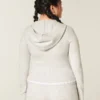 Gilly Hicks Sweatshirt mit Zip-Up-Kapuze und gewelltem Saum