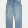Hellblaue, bestickte Skater-Baggy-Jeans mit Gesäßtasche