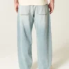 Hellblaue Skater-Baggy-Jeans