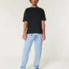 Helle, locker sitzende Jeans