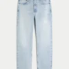 Helle, locker sitzende Jeans