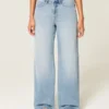 Hoch geschnittene Baggy-Jeans in mittlerer Waschung