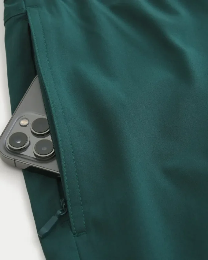 Hybrid-Shorts in mittlerer Länge