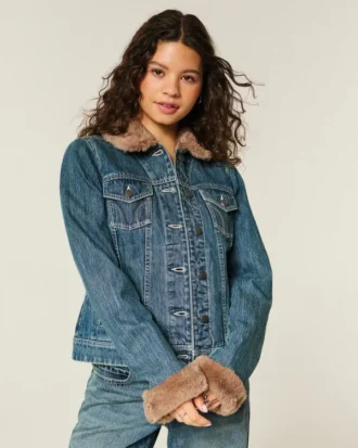 jeansjacke mit kunstfellbesatz 1 330x413 - Jeansjacke mit Kunstfellbesatz