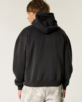 Kastenförmiger Hoodie mit Grafik der University of Georgia Bulldogs