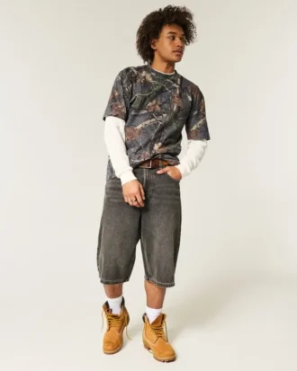 Kastig geschnittenes, schweres Camouflage-T-Shirt