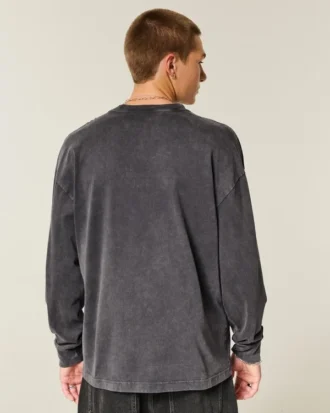 Kastig geschnittenes, schweres Langarm-T-Shirt mit Grafikdruck 22