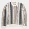 Kastiger gestreifter Pullover mit Rundhalsausschnitt